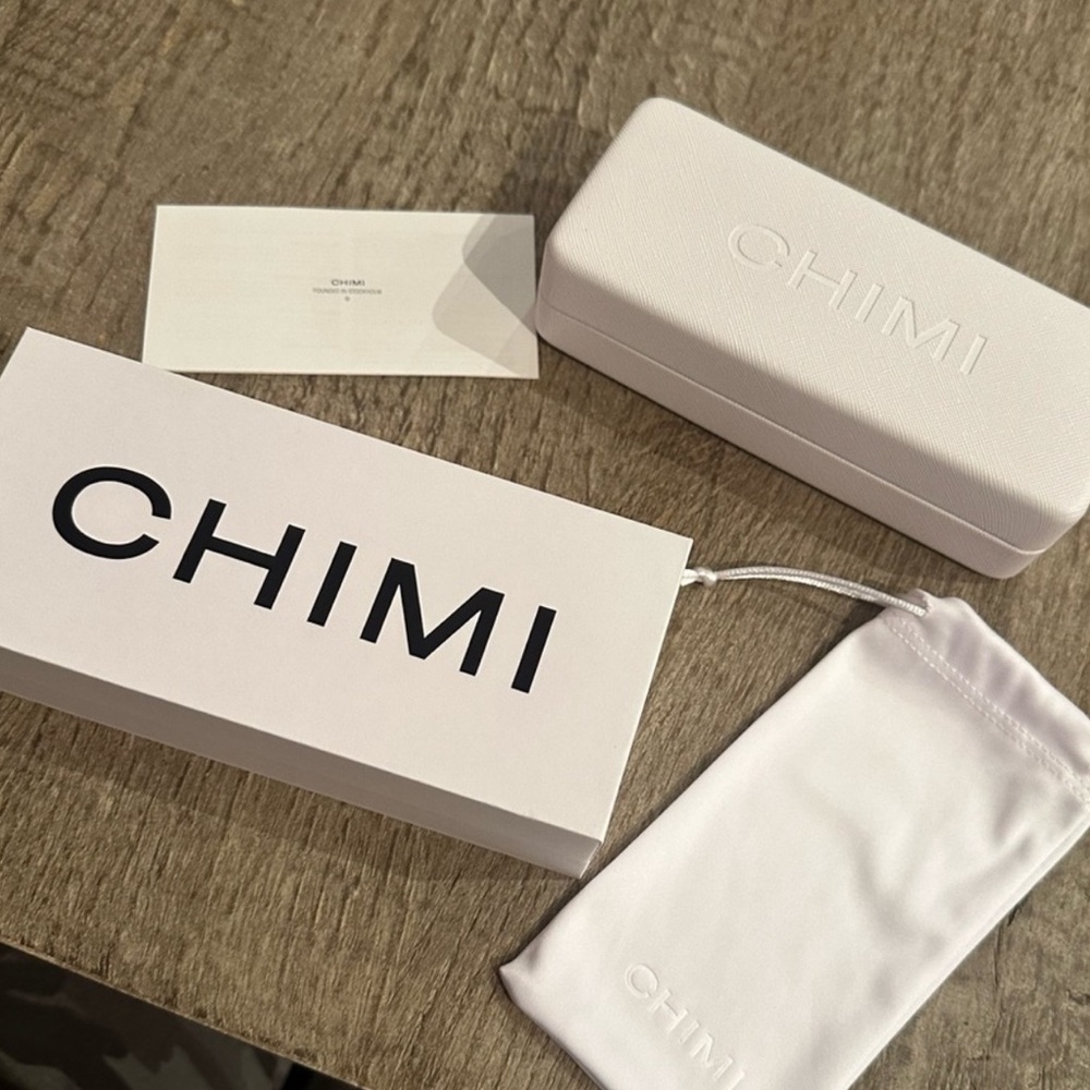 Chimi Polarized Sunglasses (#9) — image 6 of 8